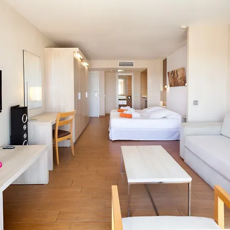 Thb Lanzarote קוסטה טגוויסה